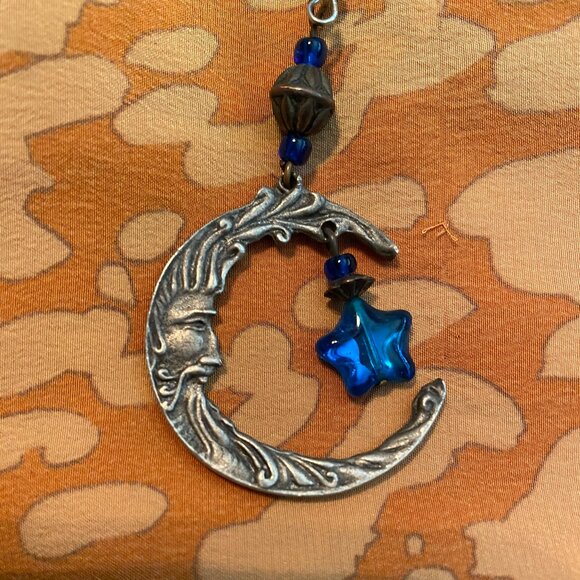 Handmade Jewelry - Handmade Moon & stars earrings, very detailed Mr. Moon